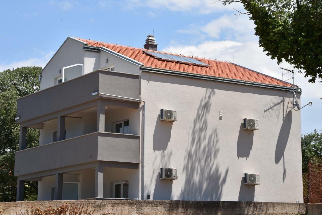 Luka Apartments Biograd Na Moru Exterior foto